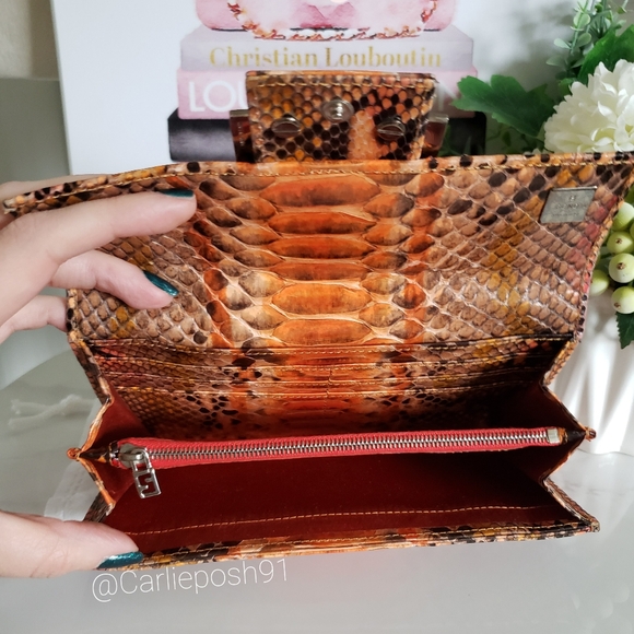 Authentic Pre-owned Fendi Baguette Python Wallet - Picture 6 of 16